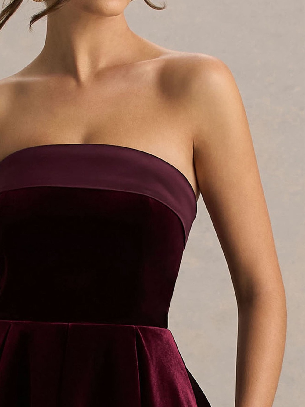 Club L London Strapless Velvet Mini Dress in Deep Wine - Picture 3 of 10
